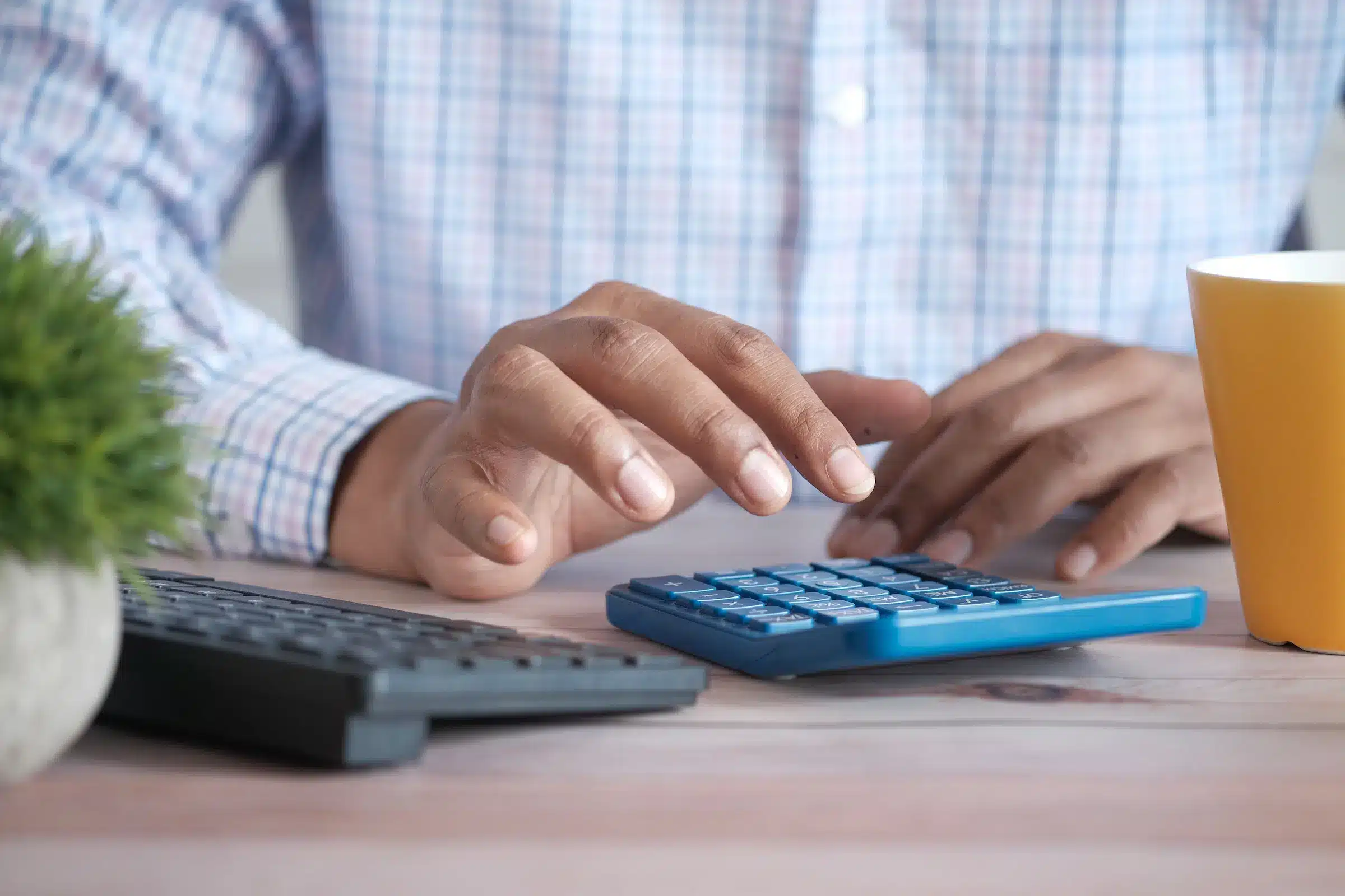 Controller vs. Accountant: Differences, Similarities, and Why You Need Both