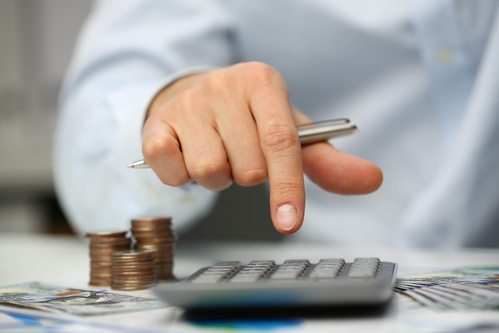 Should I Use Accrual or Cash Method for Accounting?